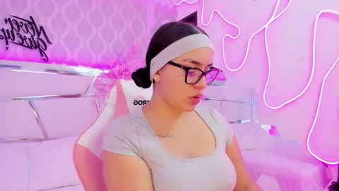 DevoraCook online show from 13, 11, 2025