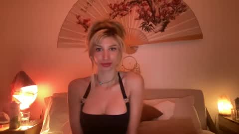 devyy333 online show from 28, 1, 2025