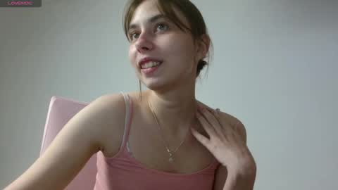 dewkiss online show from 18, 11, 2025