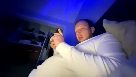 Snapshot of deznuts130 chatting on 27, 1, 2025 deznuts130 online show from 27, 1, 2025