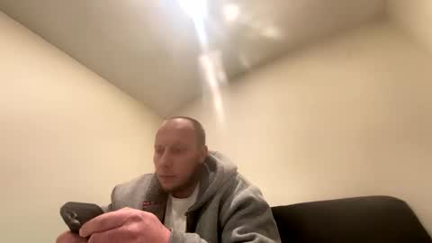 Snapshot of deznuts130 chatting on 20, 2, 2025 deznuts130 online show from 20, 2, 2025