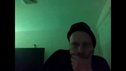 Snapshot of deznuts130 chatting on 9, 2, 2026 deznuts130 online show from 9, 2, 2026