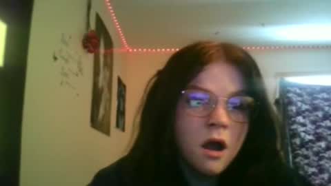 Snapshot of dezzydez354 chatting on 13, 2, 2026 dezzydez354 online show from 13, 2, 2026