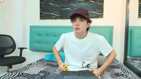   online show from 21, 10, 2025