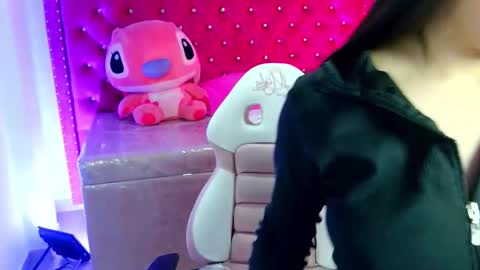 diamond_juliana_ online show from 27, 5, 2026