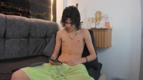 Snapshot of diamond_twink chatting on 21, 3, 2026 diamond_twink online show from 21, 3, 2026