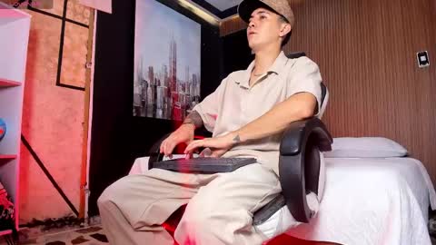 diamondss_1 online show from 21, 5, 2026