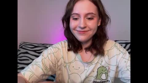 Snapshot of diana_floweri chatting on 15, 7, 2026 Diana online show from 15, 7, 2026