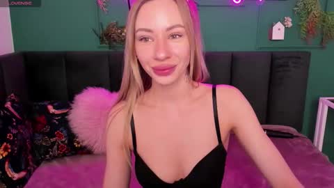 Diana  online show from 6, 11, 2025