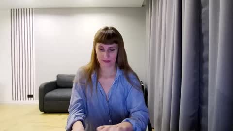diana_meridor online show from 4, 2, 2025