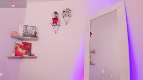 Diana White  Dahiana online show from 6, 2, 2025