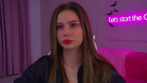 Snapshot of dianabecker chatting on 24, 10, 2025 Diana online show from 24, 10, 2025