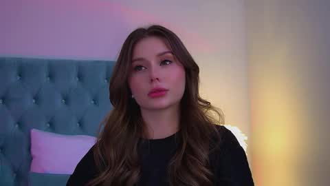 Snapshot of dianabecker chatting on 27, 11, 2025 Diana online show from 27, 11, 2025