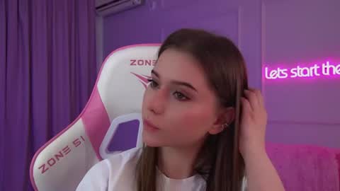 Diana online show from 4, 8, 2026