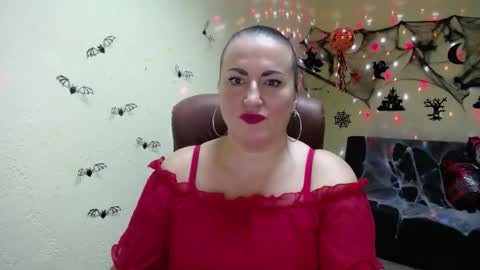 Snapshot of dianamgg chatting on 22, 10, 2025 Diana online show from 22, 10, 2025