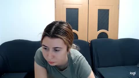 Snapshot of dianasmiey7 chatting on 15, 12, 2024 dianasmiey7 online show from 15, 12, 2024