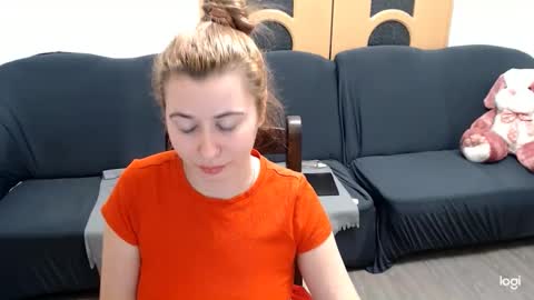 Snapshot of dianasmiey7 chatting on 19, 1, 2025 dianasmiey7 online show from 19, 1, 2025