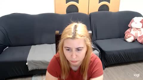 Snapshot of dianasmiey7 chatting on 15, 2, 2025 dianasmiey7 online show from 15, 2, 2025