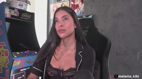 Snapshot of dianne_nanatzu chatting on 13, 11, 2025 Melania - online show from 13, 11, 2025