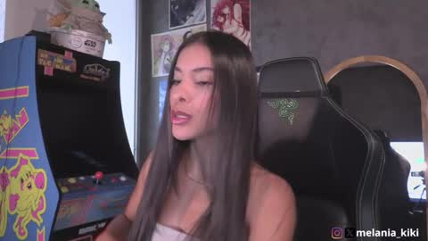 Snapshot of dianne_nanatzu chatting on 27, 11, 2025 Melania - online show from 27, 11, 2025