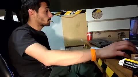 Snapshot of dick4play222 chatting on 2, 3, 2025 dick4play222 online show from 2, 3, 2025