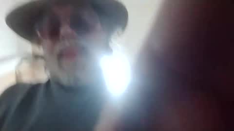 Snapshot of dickbowen64 chatting on 19, 2, 2026 Dickbowen online show from 19, 2, 2026