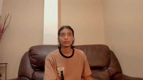 Snapshot of dickie_dicking chatting on 27, 10, 2025 dickie_dicking online show from 27, 10, 2025