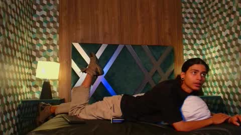 Snapshot of dickie_dicking chatting on 15, 11, 2025 dickie_dicking online show from 15, 11, 2025