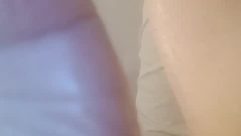 dickielee306251 online show from 9, 11, 2025