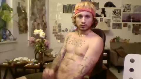 Snapshot of dickyxoxo chatting on 5, 6, 2026 Dicky Nelson online show from 5, 6, 2026