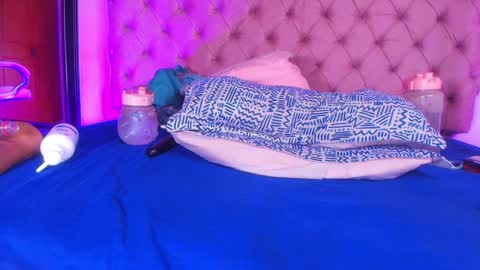 Snapshot of didiane_ chatting on 4, 2, 2025 Diane online show from 4, 2, 2025