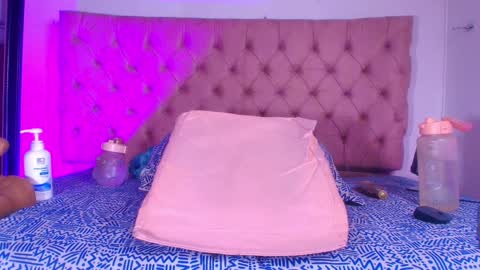 Snapshot of didiane_ chatting on 7, 2, 2025 Diane online show from 7, 2, 2025