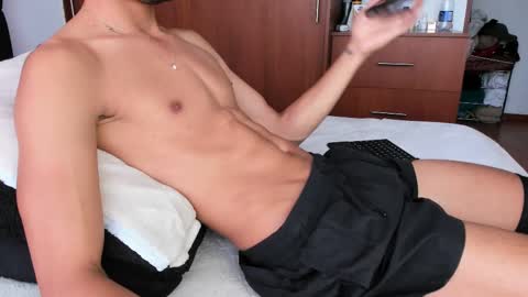 Diego lat online show from 12, 2, 2025