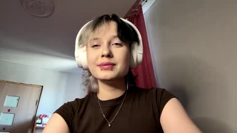 Snapshot of diegomiley chatting on 19, 5, 2026 Lilit online show from 19, 5, 2026