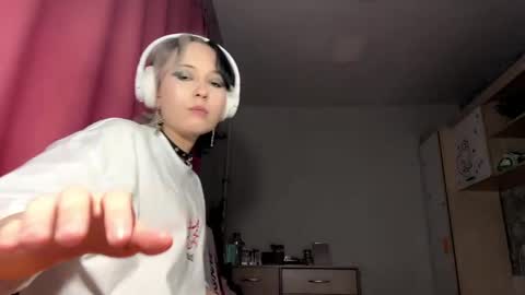 Snapshot of diegomiley chatting on 20, 5, 2026 Lilit online show from 20, 5, 2026