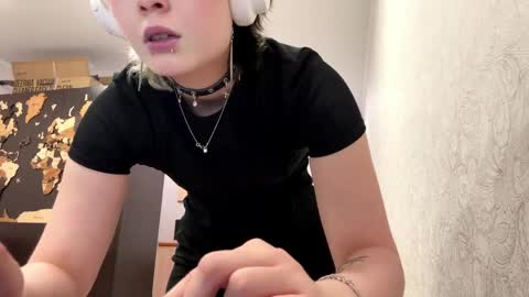 Snapshot of diegomiley chatting on 28, 5, 2026 Lilit online show from 28, 5, 2026