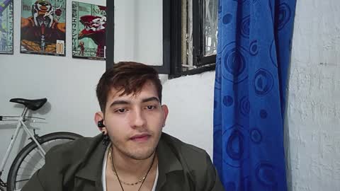 Snapshot of diegorogue_ chatting on 5, 1, 2025 Diego rogue online show from 5, 1, 2025