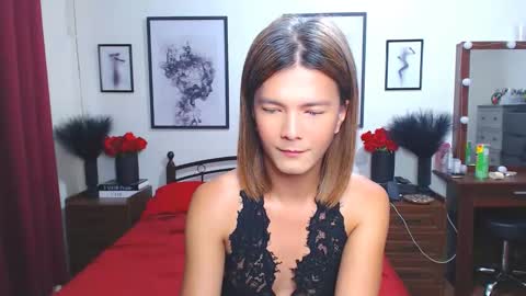 Dennesse online show from 7, 10, 2025