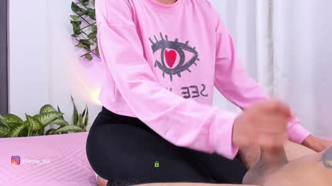 Snapshot of difanny_bonny chatting on 4, 12, 2024 Difanny Bonny Joe online show from 4, 12, 2024