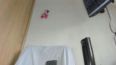 Snapshot of diiana_evil chatting on 21, 10, 2025 diiana_evil online show from 21, 10, 2025