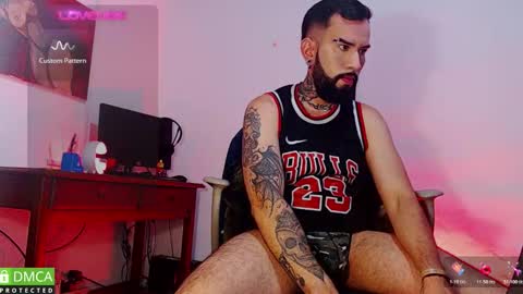 Snapshot of diilanhot chatting on 19, 11, 2025 Dylan online show from 19, 11, 2025