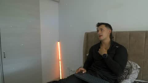 Snapshot of dilan_coy chatting on 3, 7, 2026 Dilan Coy online show from 3, 7, 2026