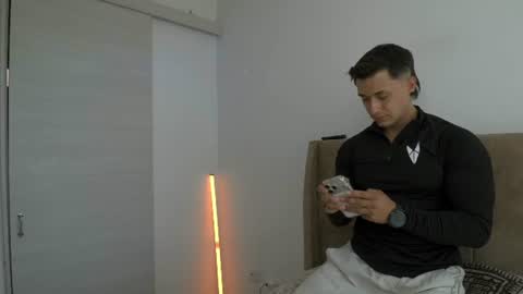Snapshot of dilan_coy chatting on 16, 7, 2026 Dilan Coy online show from 16, 7, 2026