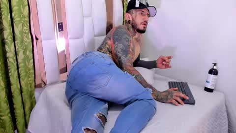 dilan_scootk_ online show from 30, 10, 2025