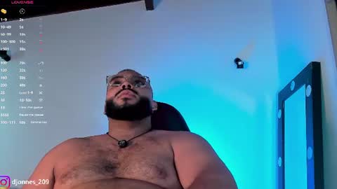 Snapshot of dilanjonnes chatting on 10, 7, 2026 DilanJonnes online show from 10, 7, 2026