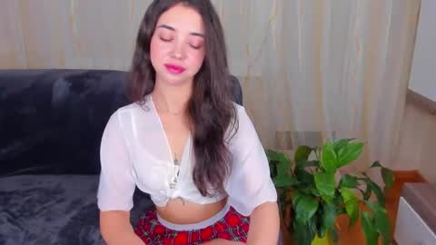 Snapshot of dilara_a chatting on 18, 12, 2025 Dilara online show from 18, 12, 2025