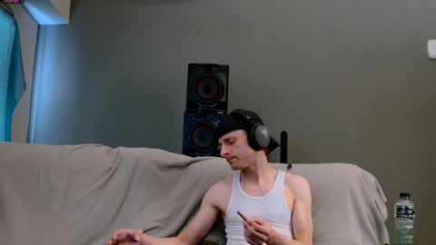 Dilldough405 online show from 28, 12, 2024