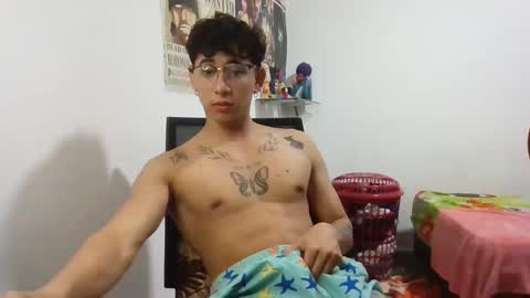 Snapshot of dillom420 chatting on 15, 1, 2025 dillom420 online show from 15, 1, 2025