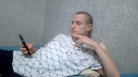 Snapshot of dimes_21 chatting on 4, 10, 2025 dimes_21 online show from 4, 10, 2025