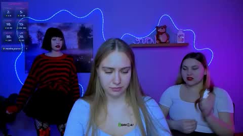 dina_bloom online show from 28, 2, 2026